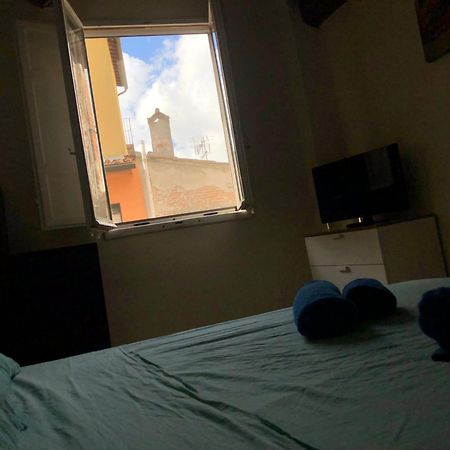 Dimora Leonardo. Centro Storico. Apartment Lucca Ngoại thất bức ảnh