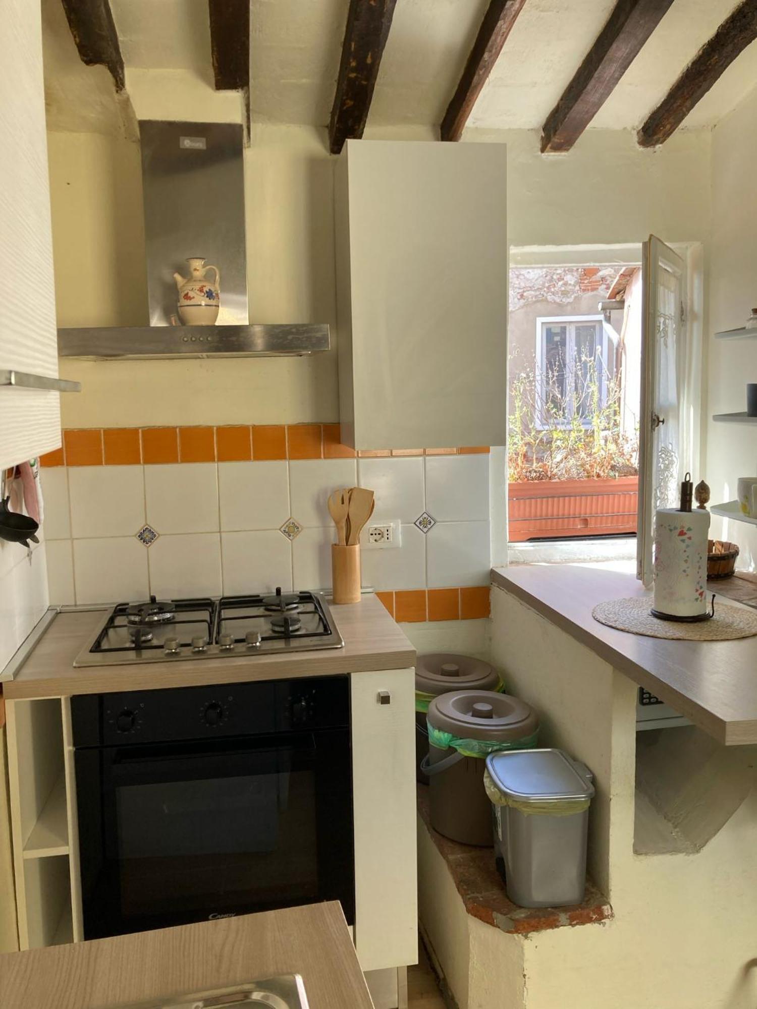Dimora Leonardo. Centro Storico. Apartment Lucca Ngoại thất bức ảnh
